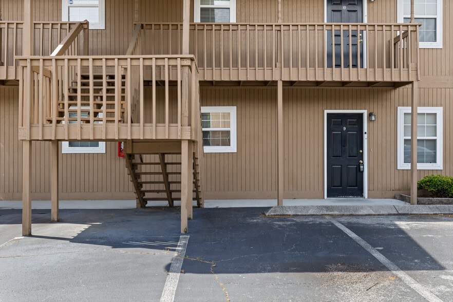 More Photos Of 1802 Hamill Rd, Hixson Apartments For Sale