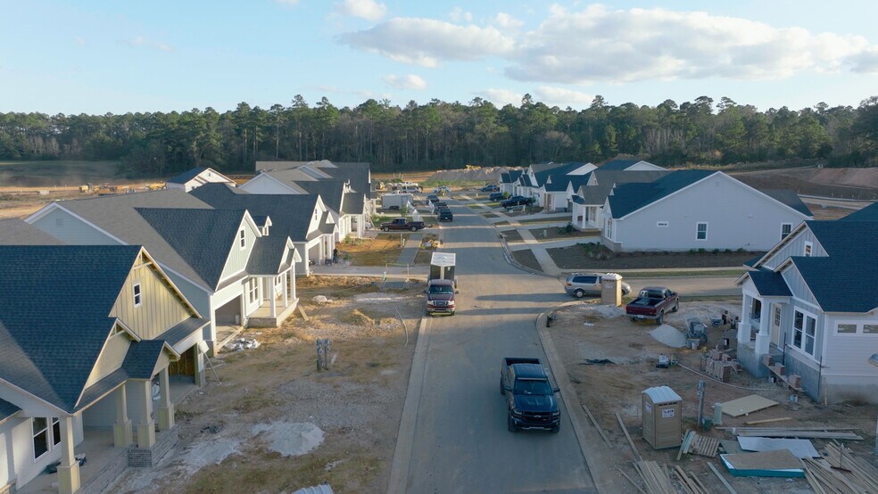 More Photos Of 0 Welaunee Blvd, Tallahassee Land For Lease