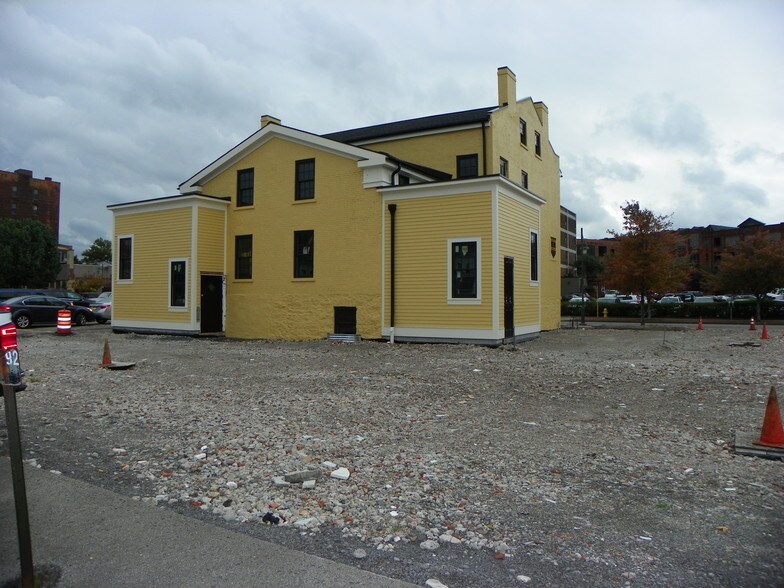 More Photos Of 30-32 N Washington St, Rochester Apartments For Sale