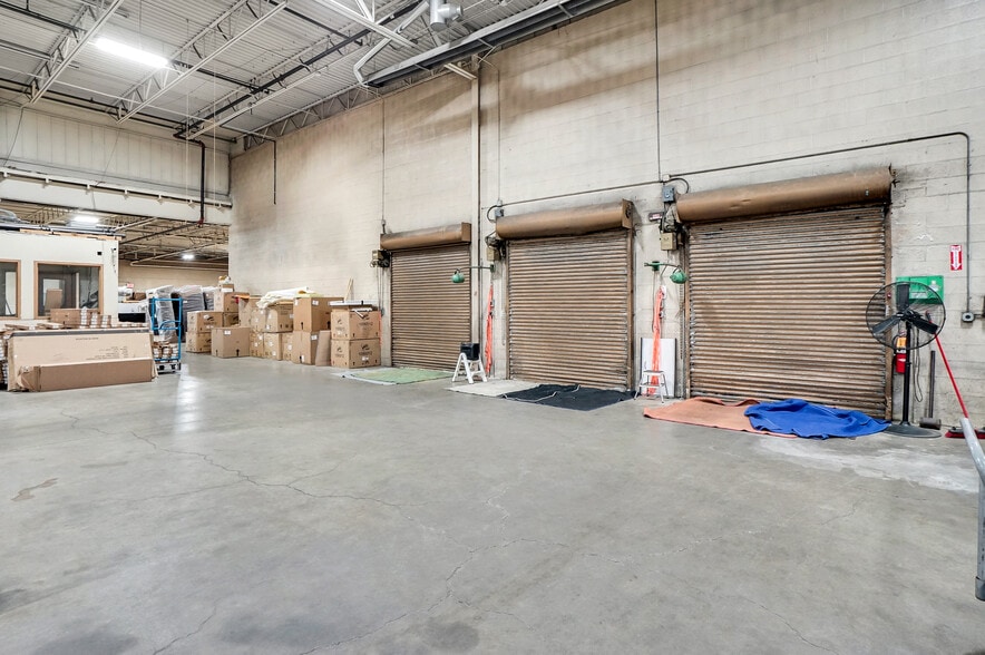 More Photos Of 8655 E 8 Mile Rd, Warren Warehouse For Sale