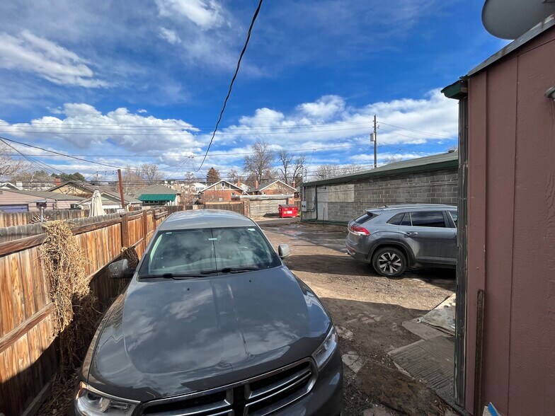More Photos Of 2560 S Broadway, Denver Freestanding For Sale