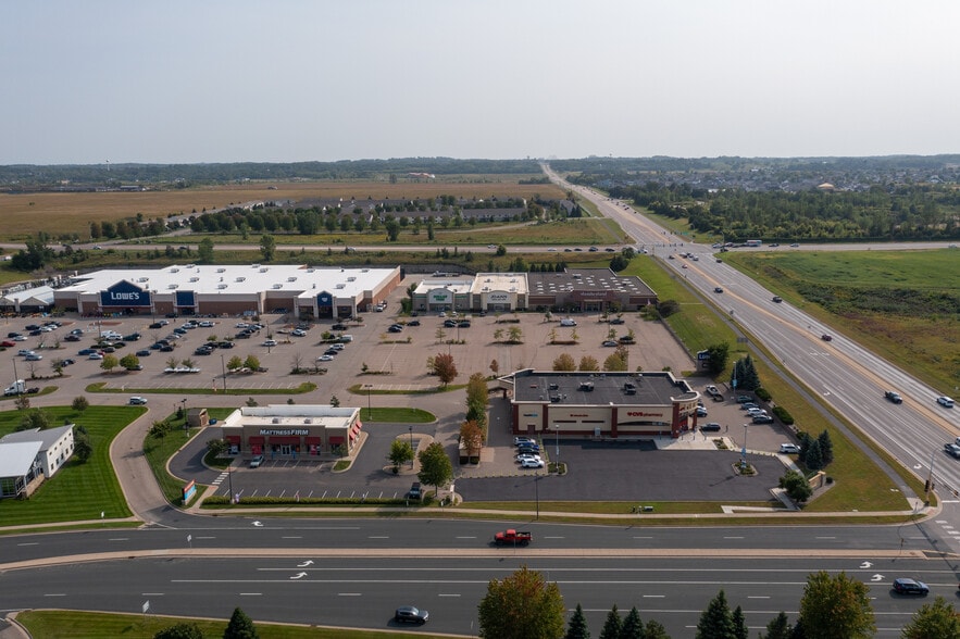 More Photos Of 4120 Dean Lakes Blvd, Shakopee Storefront For Sale