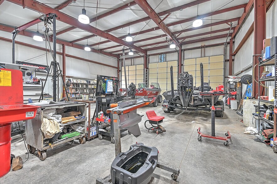More Photos Of 2905 Cherokee Park Rd, Morristown Auto Dealership For Sale