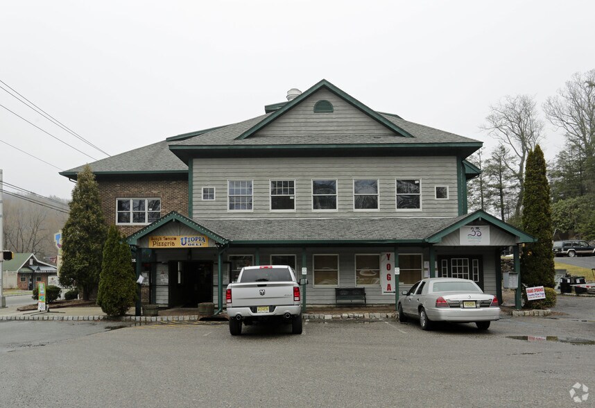 More Photos Of 355 Warwick Tpke, Hewitt Storefront Retail Residential For Sale