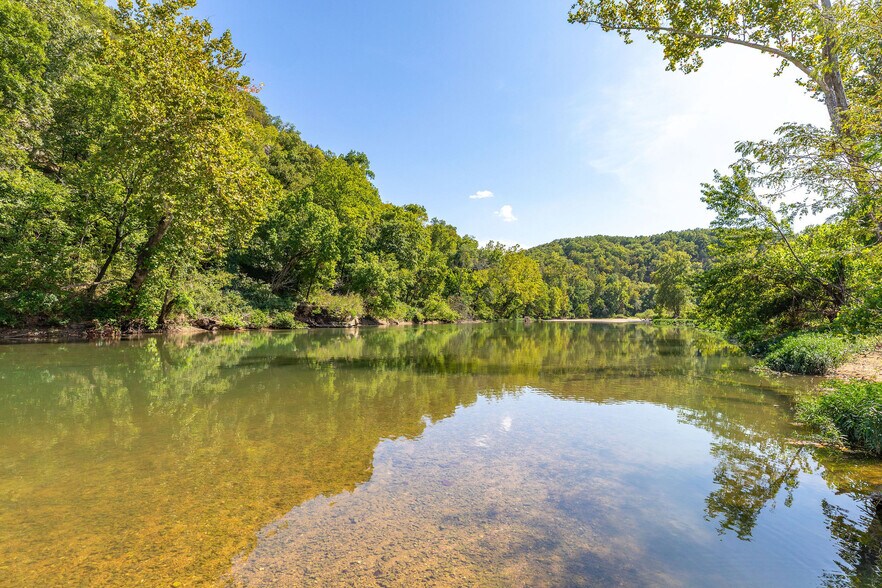 More Photos Of 1211 Cox Ford Rd, Crane Specialty For Sale