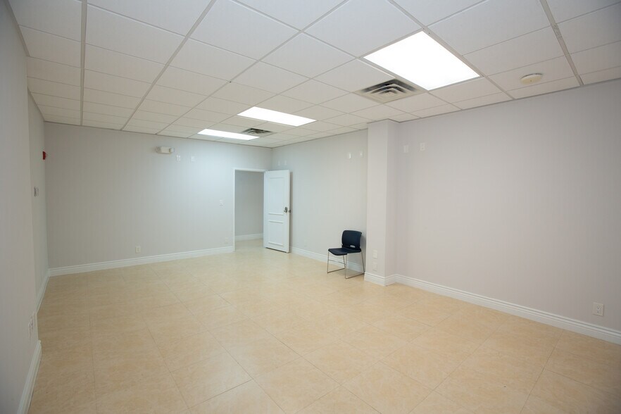 More Photos Of 1100 S Federal Hwy, Deerfield Beach Medical For Lease