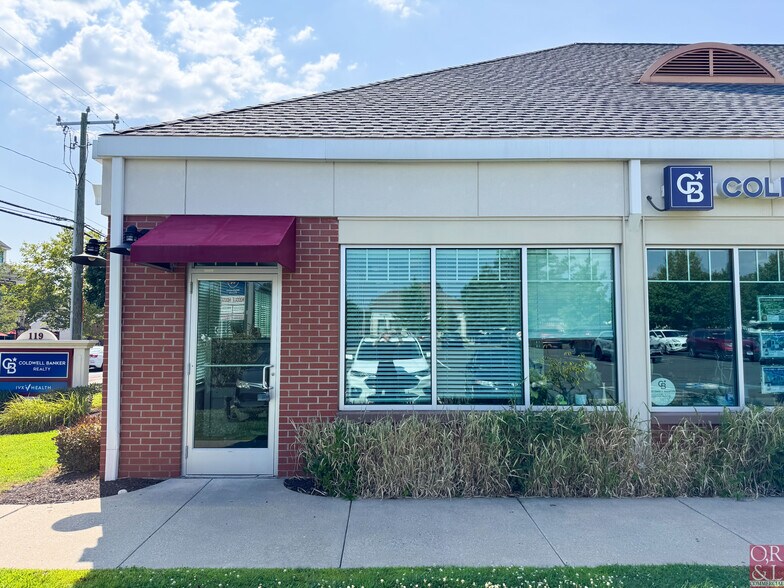 More Photos Of 119 Hebron Ave, Glastonbury Freestanding For Lease