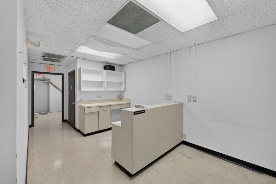 More Photos Of 4318-4348 Loughborough Ave, Saint Louis Unknown For Lease