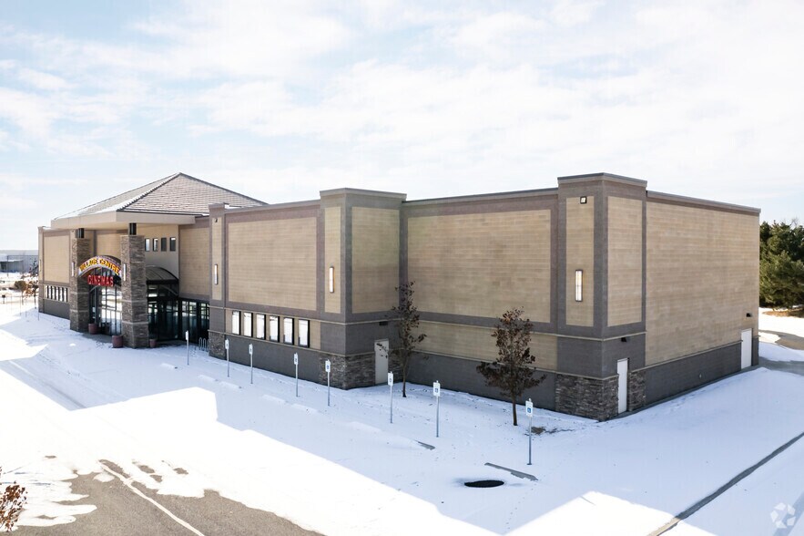 More Photos Of 10117 W Sunset Hwy, Spokane Movie Theatre For Sale