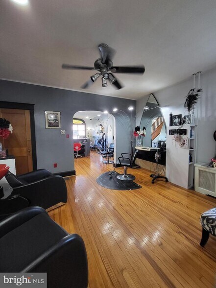 More Photos Of 402 Morgantown Rd, Reading Storefront Retail Residential For Sale