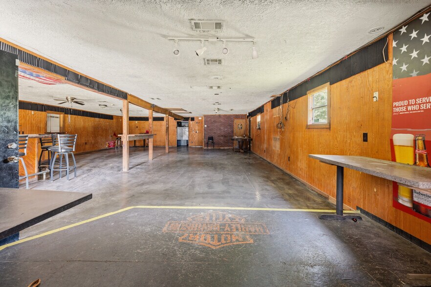 More Photos Of 11310 FM 1725 Rd, Cleveland Restaurant For Sale