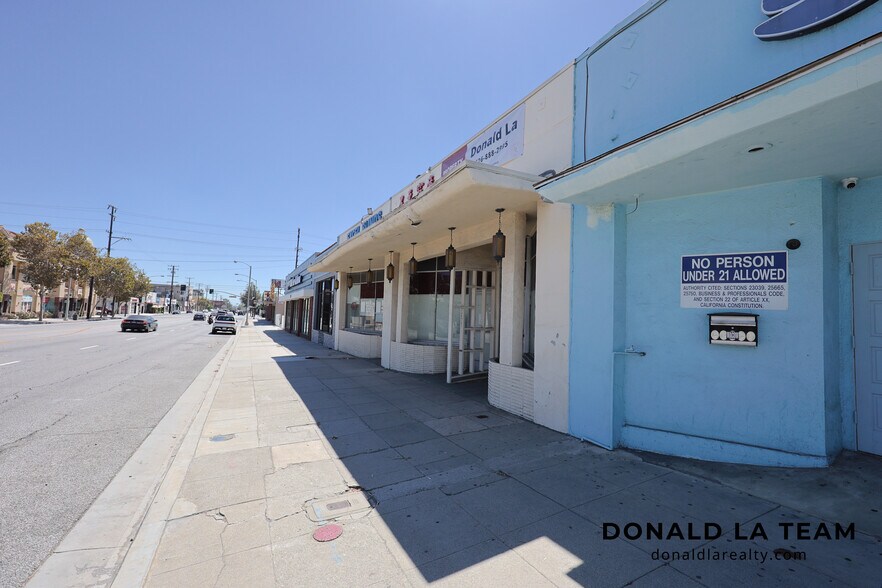 More Photos Of 249 S San Gabriel Blvd, San Gabriel Storefront For Sale