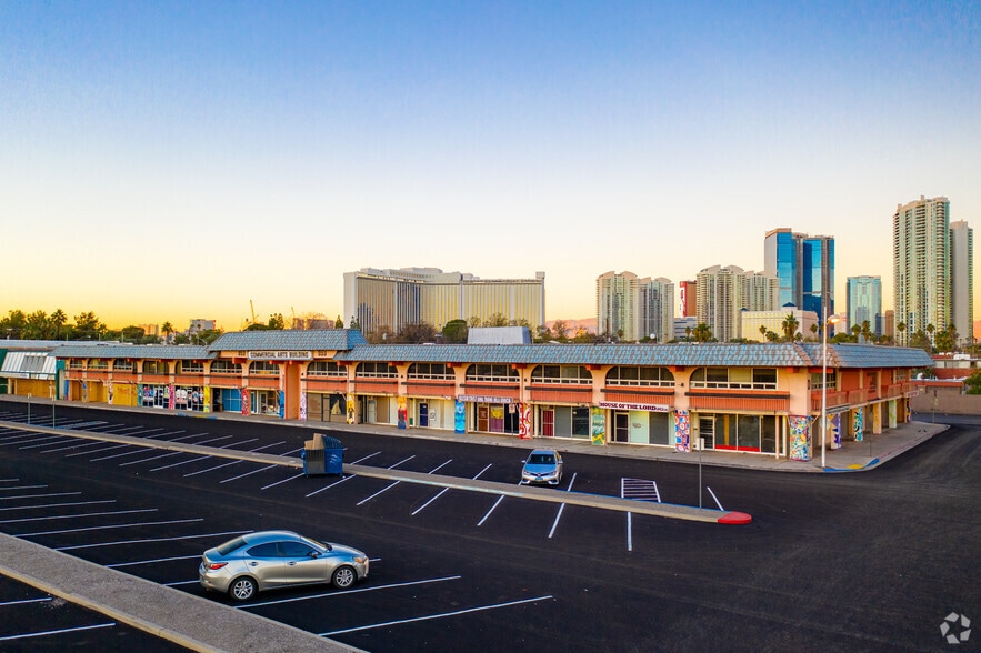 Primary Photo Of 953 E Sahara Ave, Las Vegas Unknown For Lease