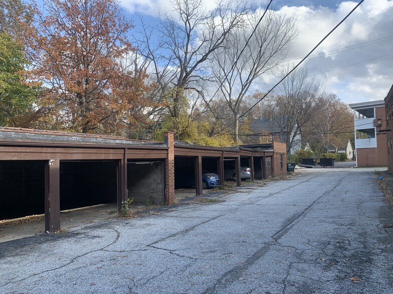 More Photos Of 2521 Noble Rd, Cleveland Heights Apartments For Sale