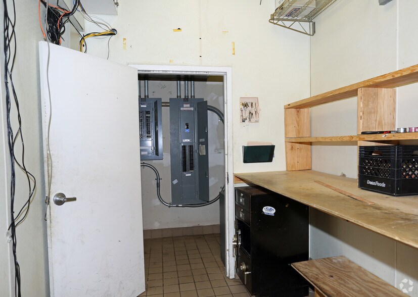 More Photos Of 1600 E 8th Ave, Tampa Storefront For Lease