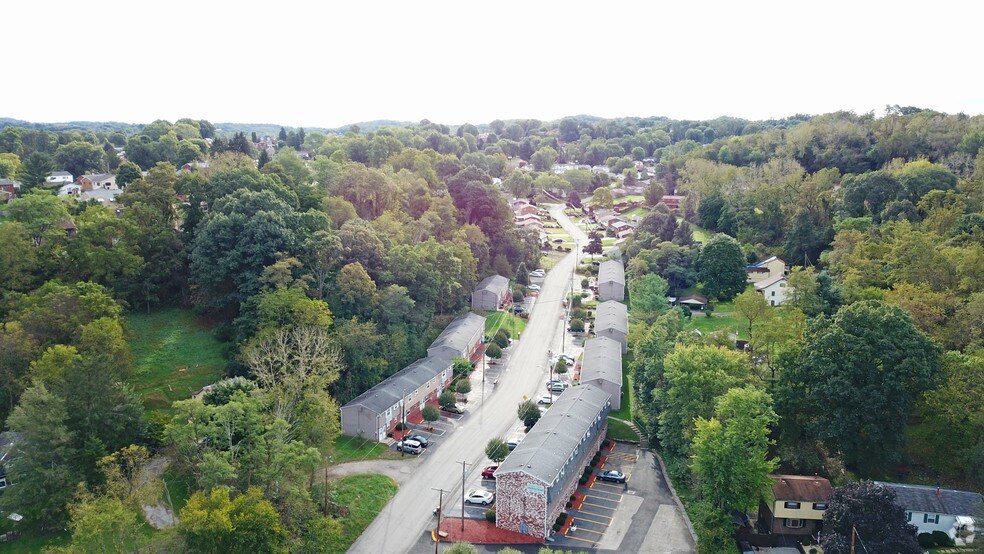 More Photos Of 621 E Deborah Jane Dr, Plum Apartments For Sale