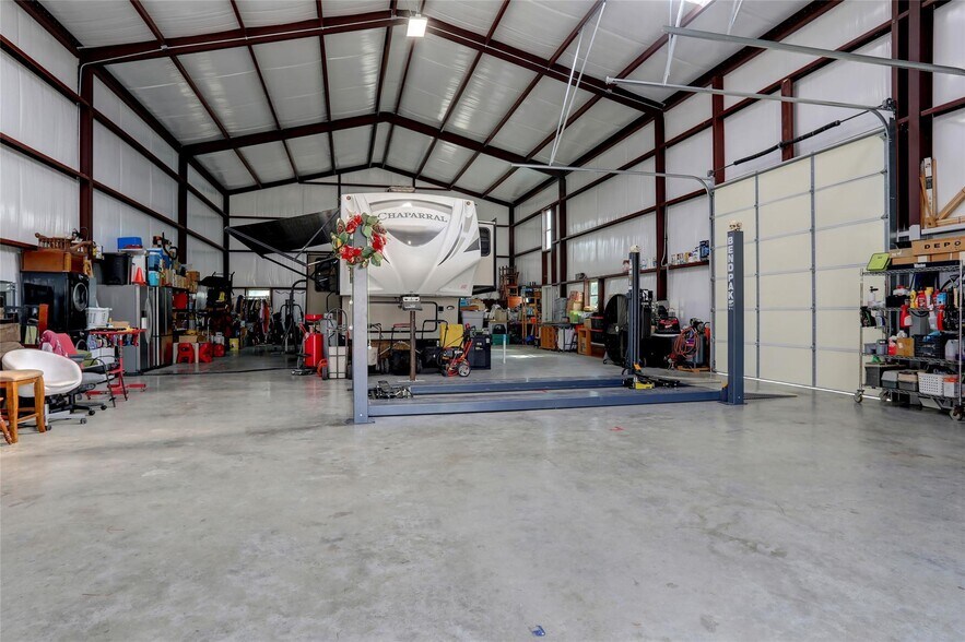 More Photos Of 625 Simpson Rd, Princeton Warehouse For Sale