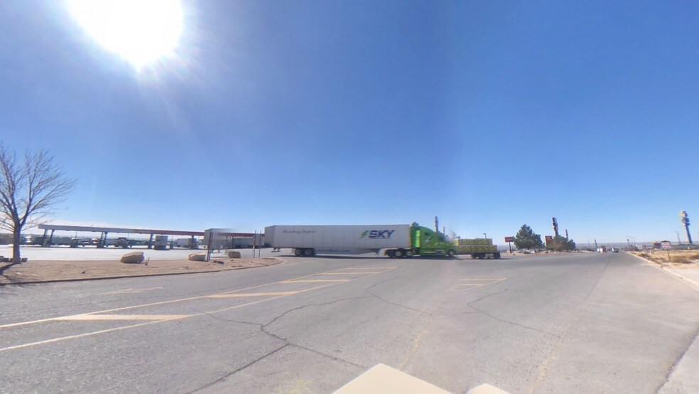 More Photos Of 3012 Mountain Pass Blvd, Anthony Office For Lease