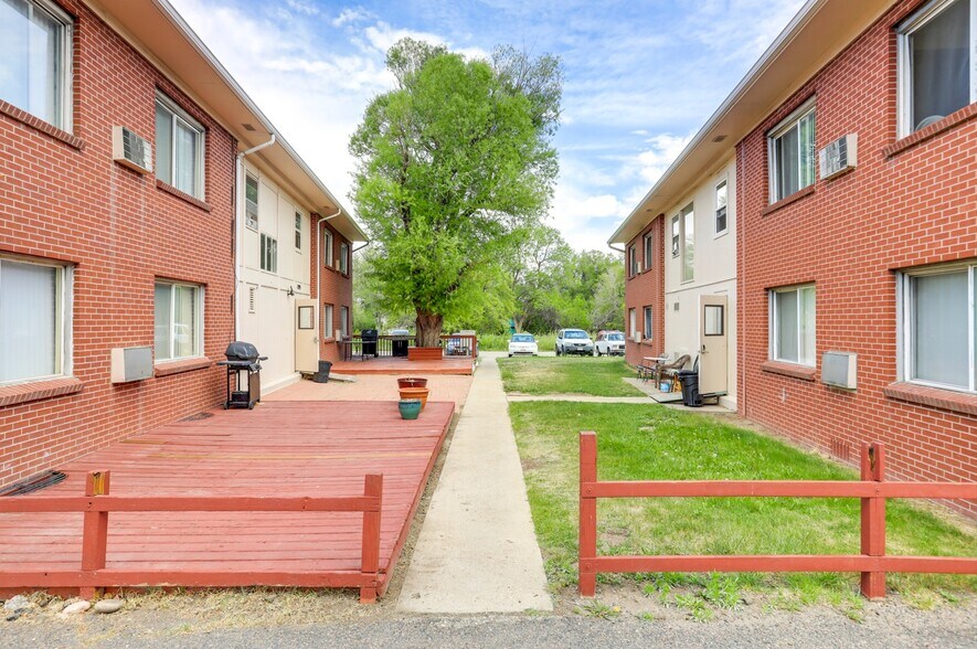 More Photos Of 1285 Ammons St, Lakewood Apartments For Sale