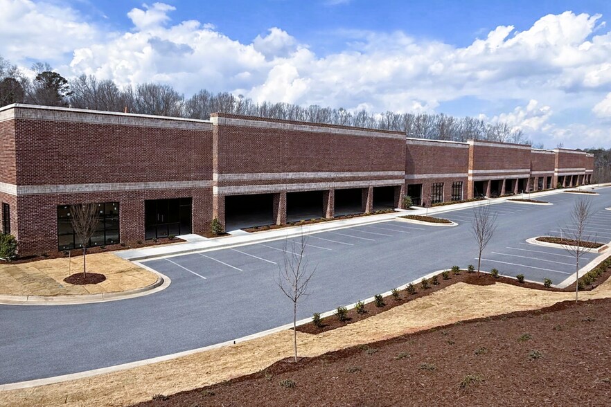 Primary Photo Of 3800 Thurmon Tanner Pkwy, Oakwood Distribution For Lease