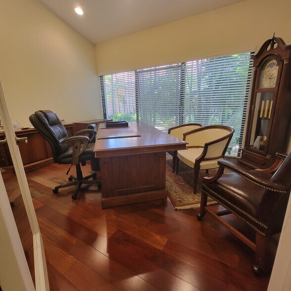 More Photos Of 7245 SW 87th Ave, Miami Office For Lease