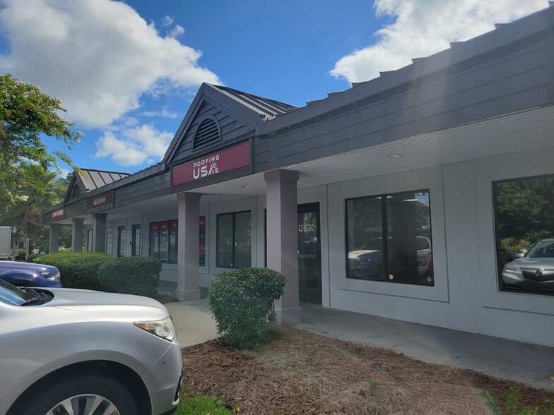 Primary Photo Of 1541 Fording Island Rd, Hilton Head Storefront For Lease