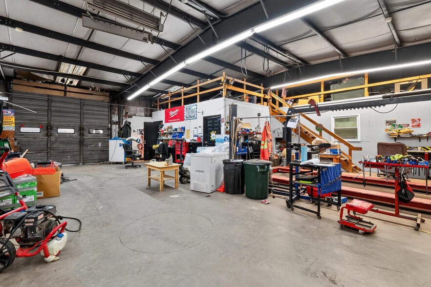 More Photos Of 417 Loop Rd, Garner Warehouse For Sale