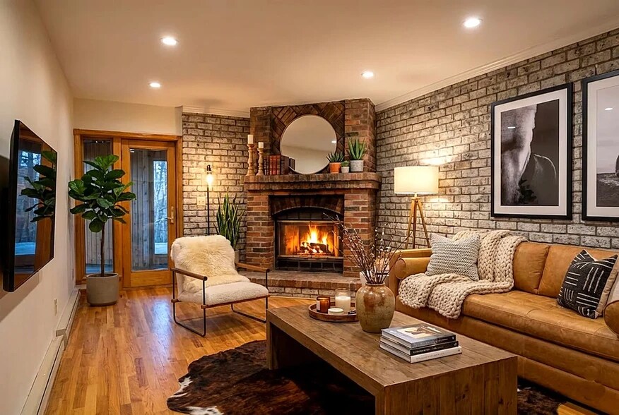 More Photos Of 218 NY-296, Windham Hotel For Sale