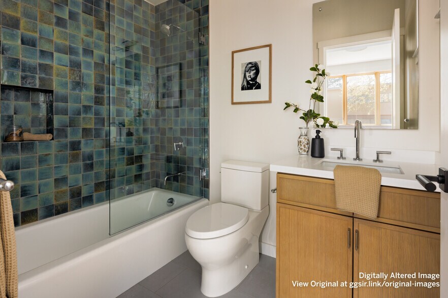 More Photos Of 709 C St, San Rafael Multifamily For Sale