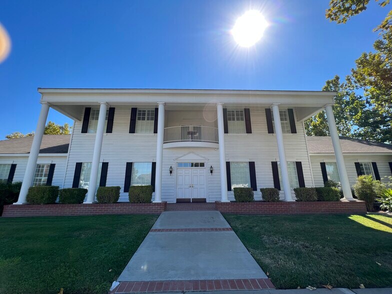 More Photos Of 2880 N Tracy Blvd, Tracy Medical For Lease