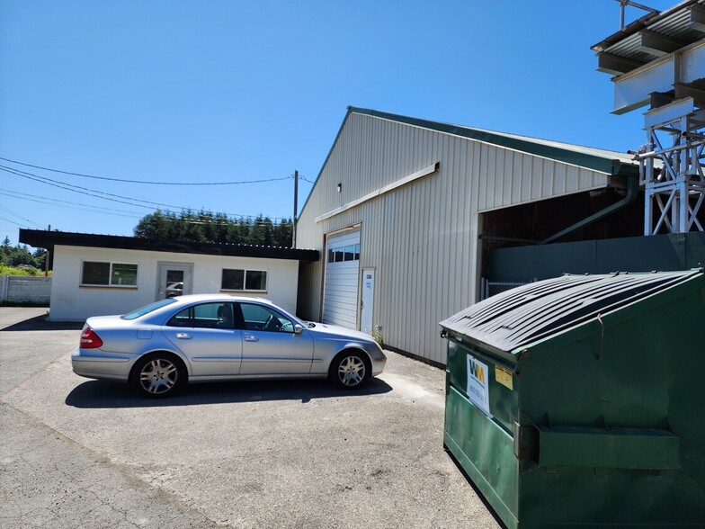 Primary Photo Of 27004 64th Ave NW, Stanwood Warehouse For Lease