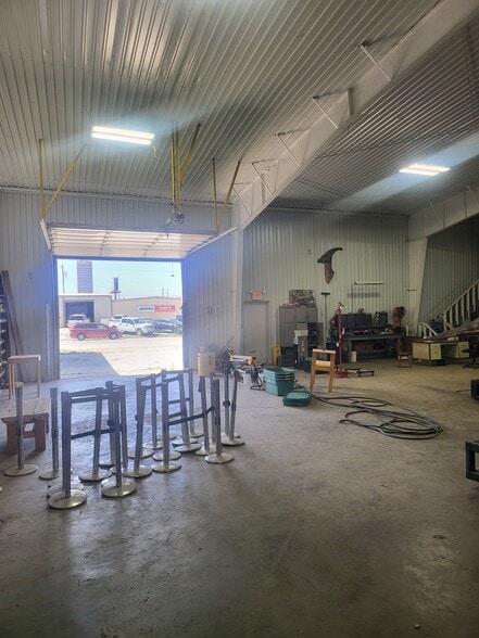 More Photos Of 509 China St, Abilene Industrial For Lease