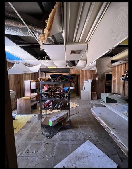 More Photos Of 1838 Federal Rd, Houston Warehouse For Sale