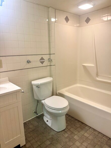 More Photos Of 230 E Water St, Slippery Rock Apartments For Sale