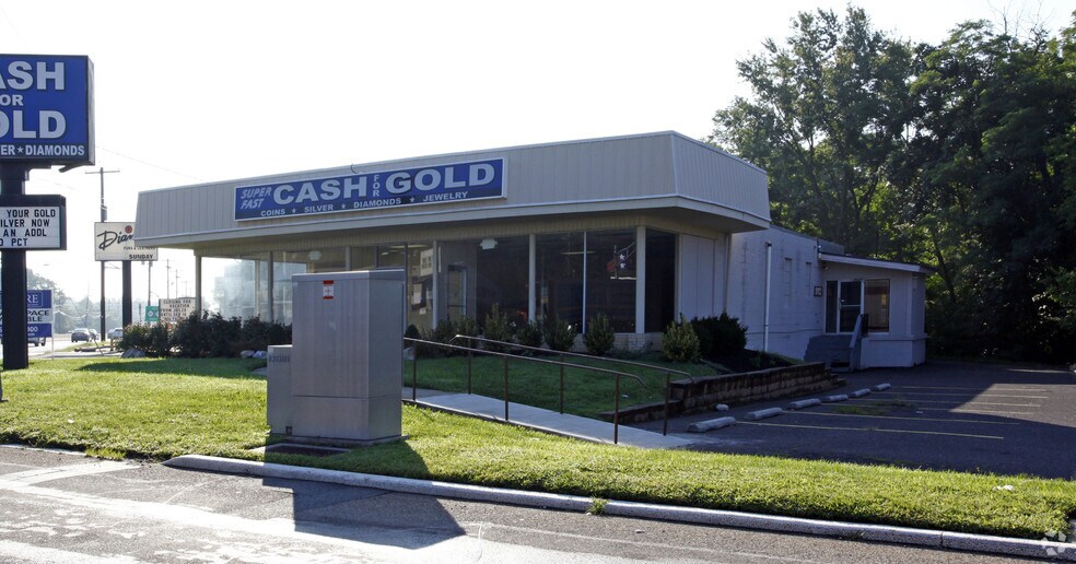 Primary Photo Of 470 Route 38 E, Maple Shade Township Storefront Retail Office For Sale