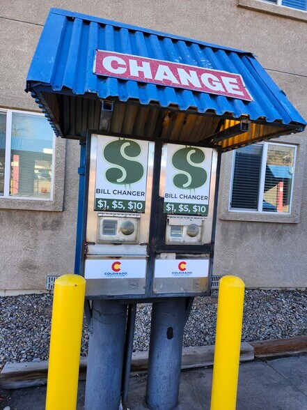 More Photos Of 1675 W Uintah St, Colorado Springs Carwash For Sale