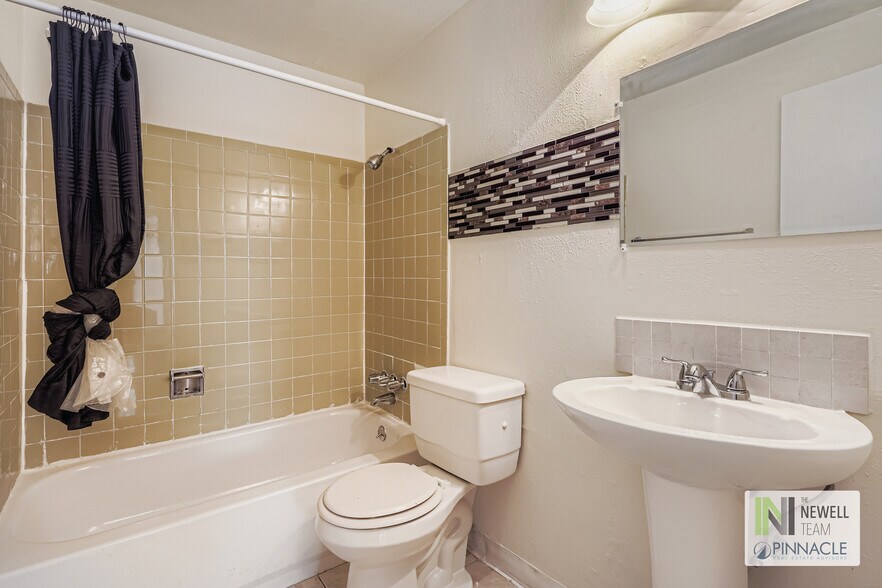 More Photos Of 1289 Yukon St, Lakewood Apartments For Sale