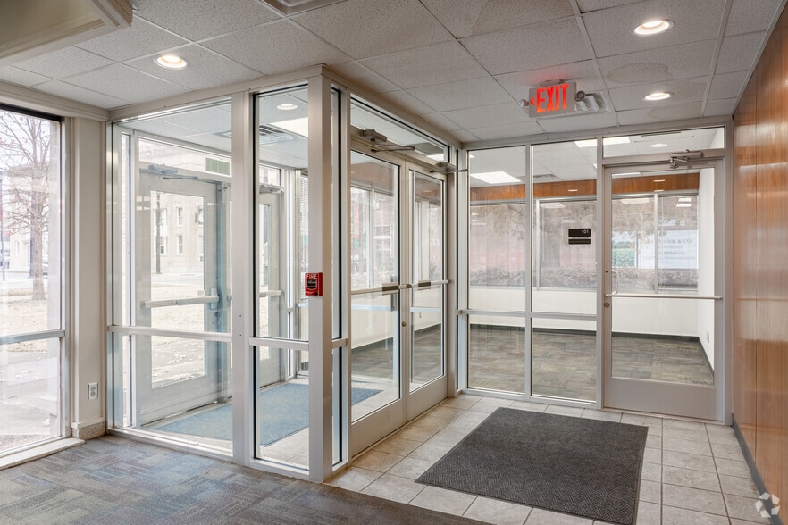 More Photos Of 3781 S Main St, Farmville Bank For Sale