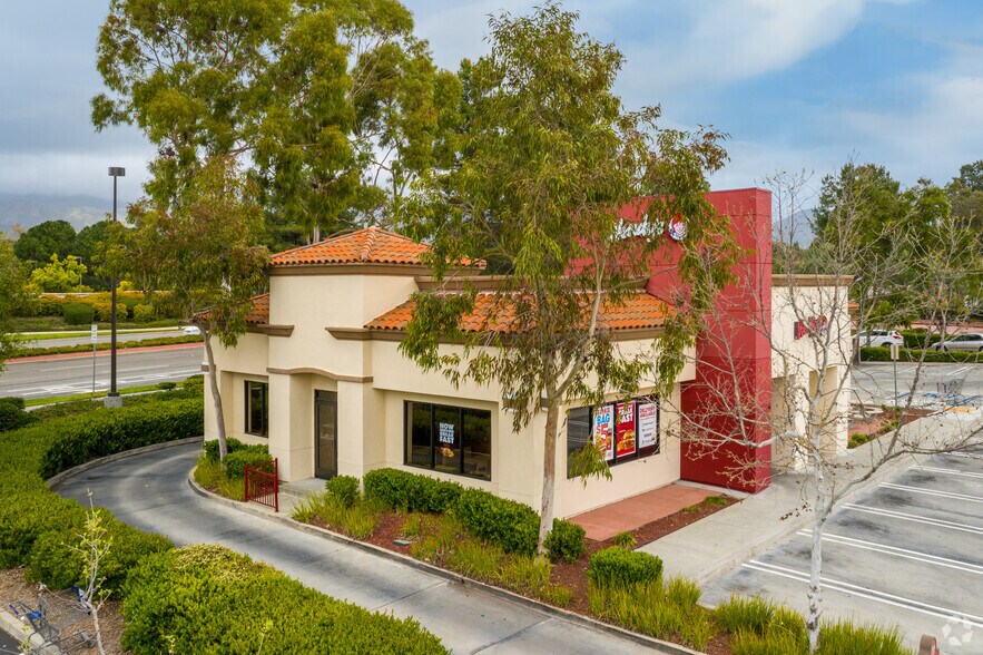 More Photos Of 30465 Avenida De Las Flores, Rancho Santa Margarita General Retail For Lease