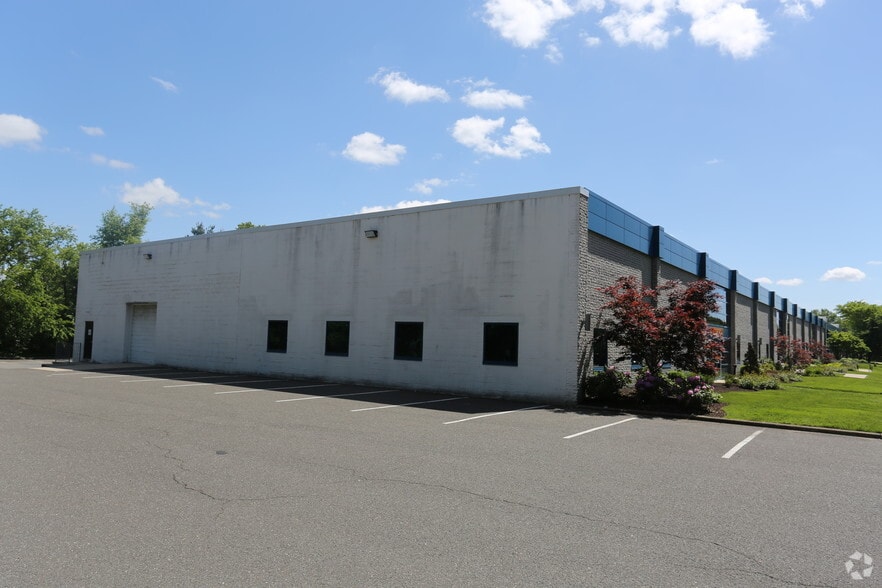 More Photos Of 743-745 Alexander Rd, Princeton Light Distribution For Lease
