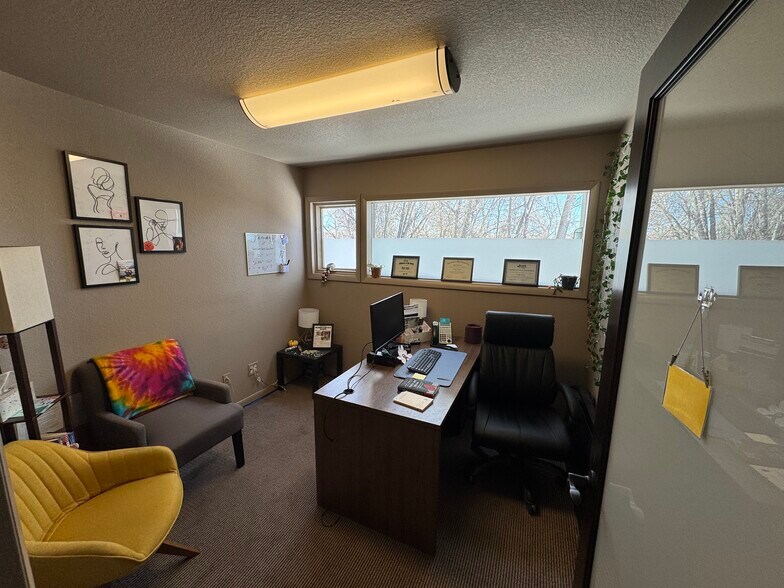 More Photos Of 1570 W 1st St, Loveland Loft Creative Space For Sale