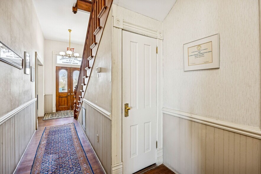 More Photos Of 501 N 3rd St, Fernandina Beach Office For Sale