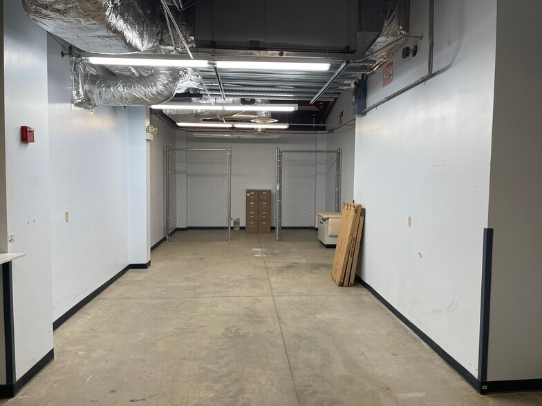 More Photos Of 1308 S 4th St, Hartsville Medical For Lease