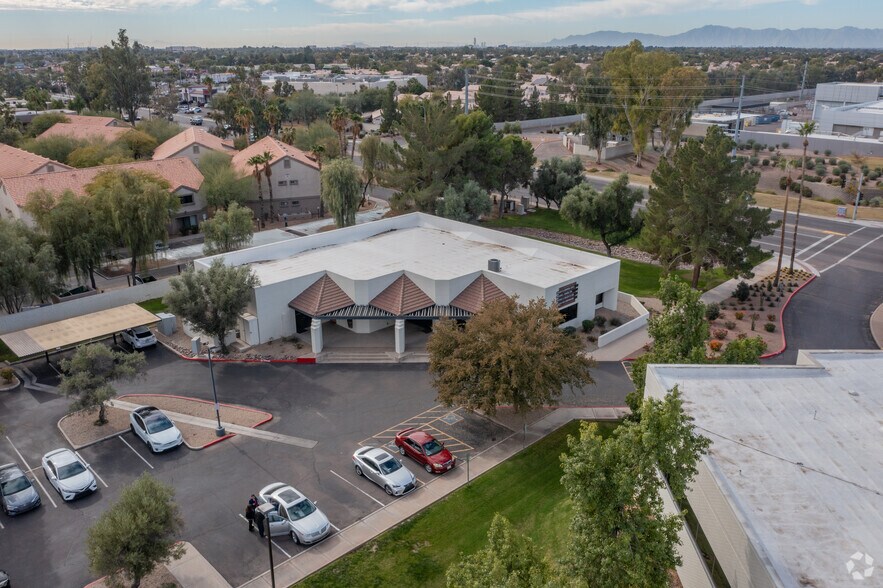 More Photos Of 1351 N Alma School Rd, Chandler Unknown For Lease