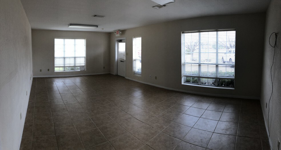 More Photos Of 2600 NASA Rd 1, Seabrook Loft Creative Space For Sale