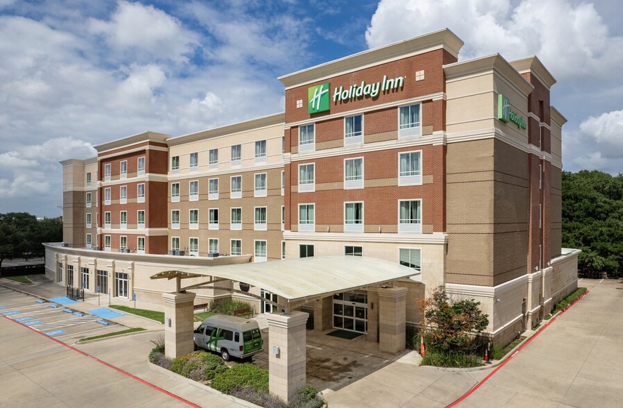 Primary Photo Of 4606 Westway Park Blvd, Houston Hotel For Sale