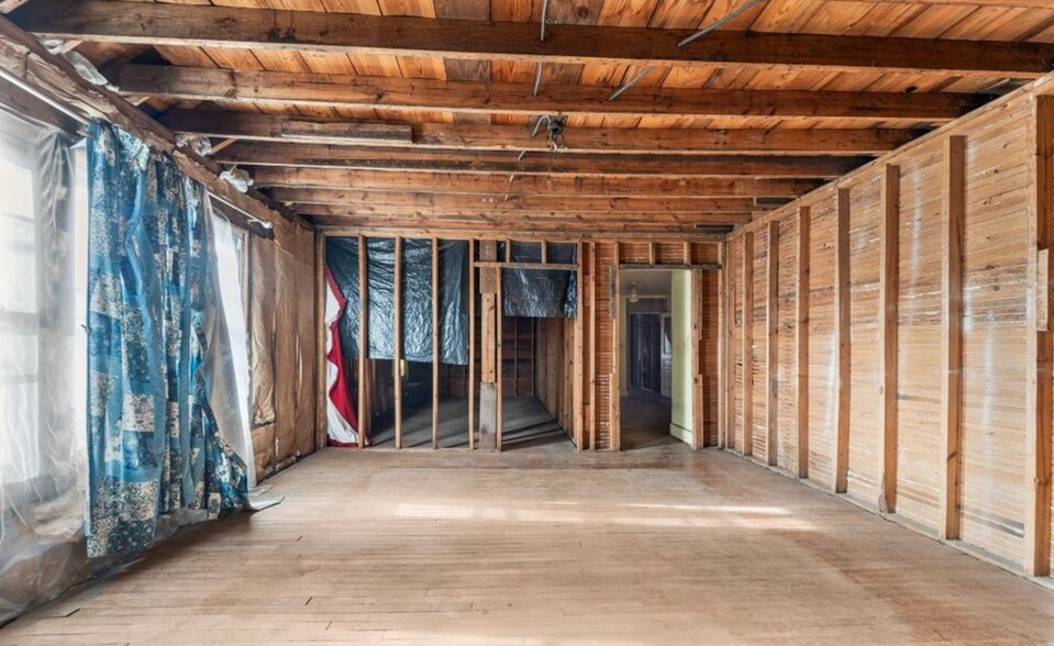 More Photos Of 93 CFJ Blvd, Johnson City Restaurant For Sale