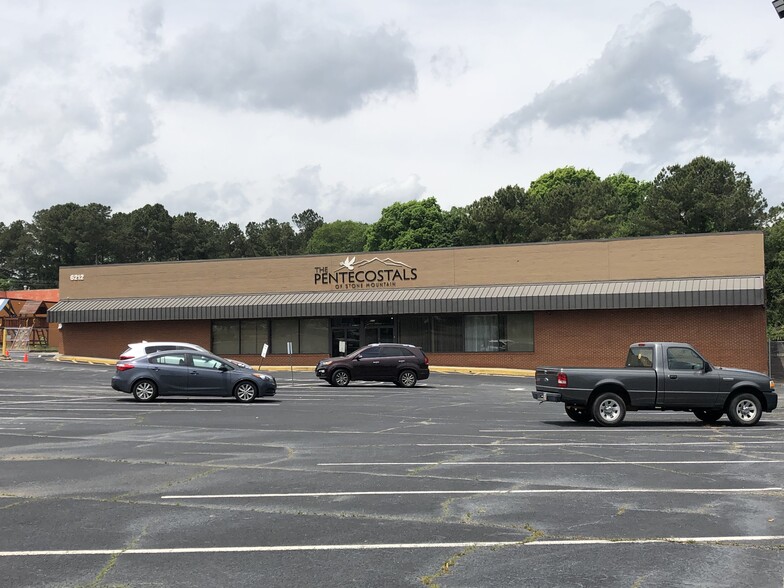 Primary Photo Of 6250 Memorial Dr, Stone Mountain Religious Facility For Lease