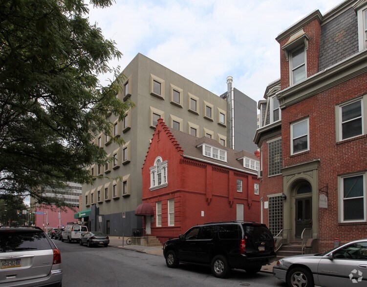 More Photos Of 108-114 N 2nd St, Harrisburg Office Residential For Lease
