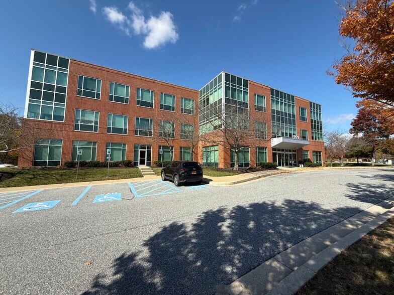 More Photos Of 909 Ridgebrook Rd, Sparks Medical For Sale